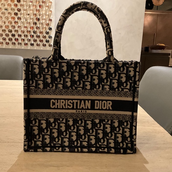 CHRISTIAN DIOR small Oblique BOOK TOTE - Picture 5 of 7